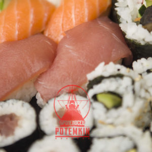 Ración de sushi variado 18 piezas Potemkin